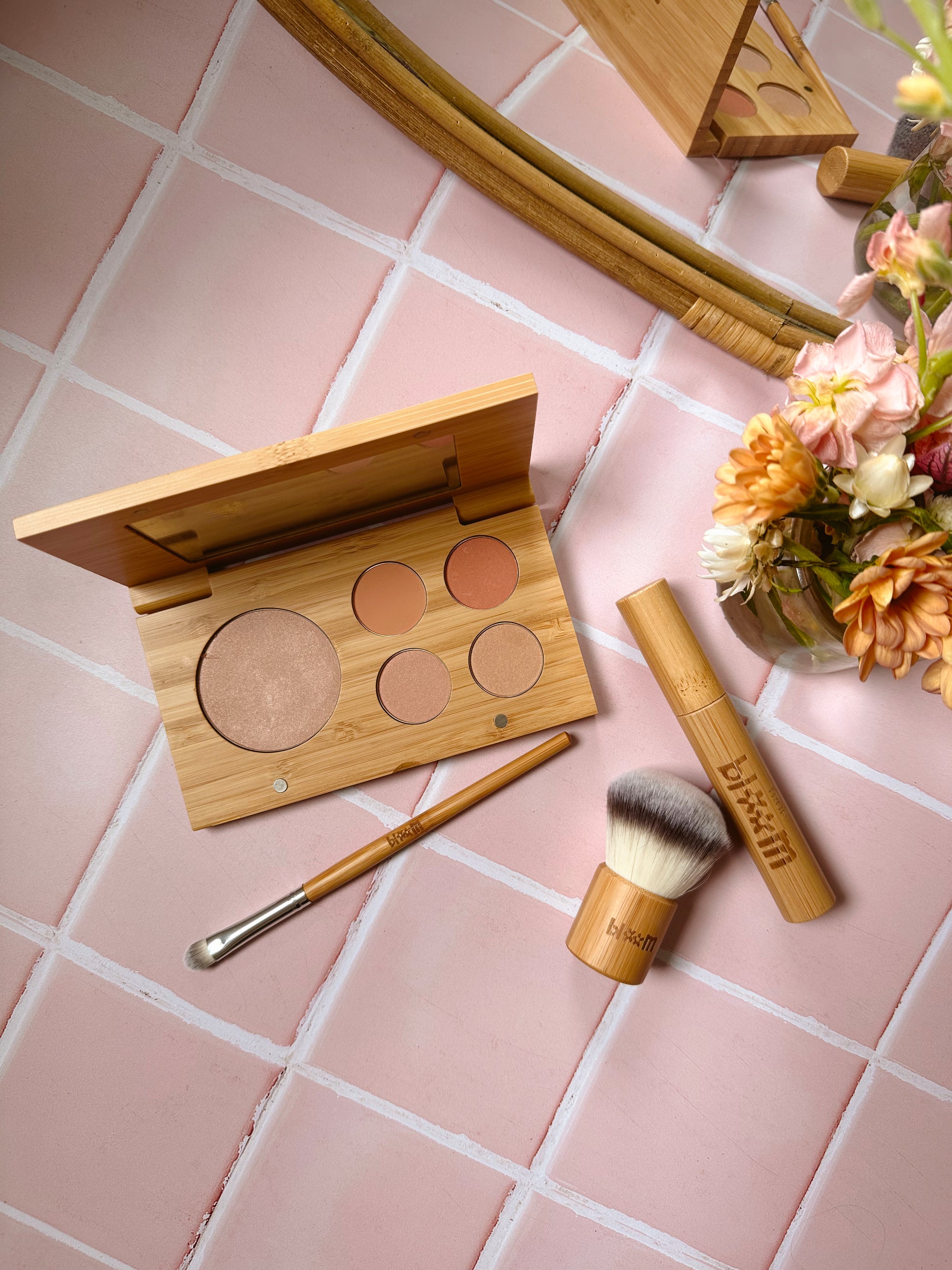 Bloom Makeup Kit – Truebloomkids